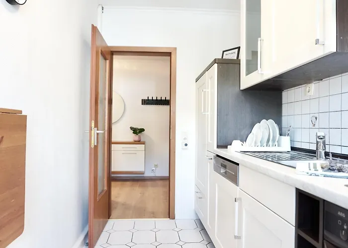 Apartment NEU I 2 Schlafzimmer für bis zu 8 Gäste mit schönem Balkon und privatem Stellplatz unmittelbar an der Mosel Koblenz (Rhineland-Palatinate)