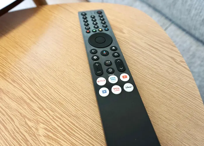 2 Schlafzimmer Mit Balkon Und Privatem Stellplatz Unmittelbar An Der Mosel Fuer Bis Zu 8 Gaeste * Koblenz (Rhineland-Palatinate)